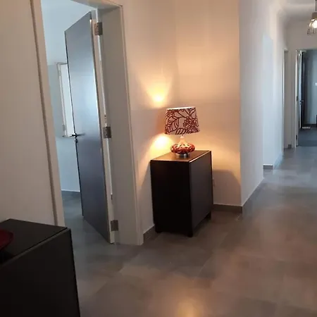 Appartement In Swieqi With Communal Pool San Ġiljan